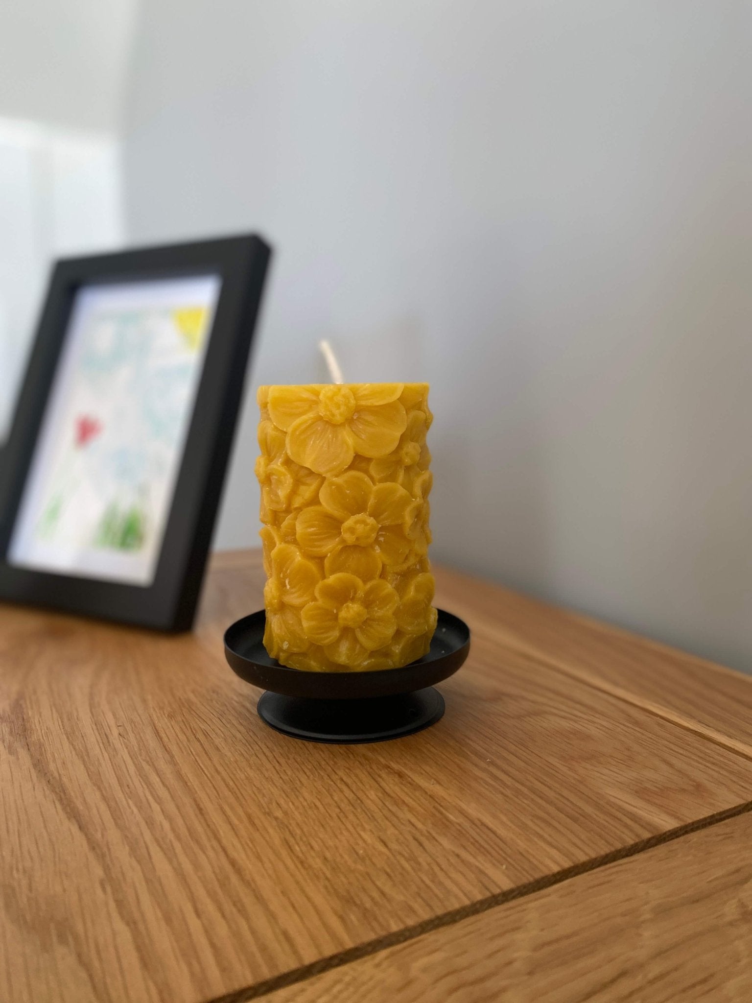 Natural 100% British Beeswax Flowery Overlap Handmade Candle 260g - Mêl Llŷn